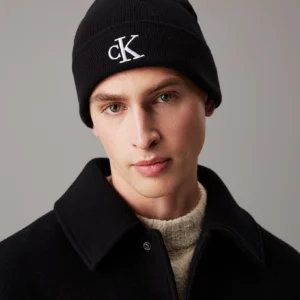 CALVIN KLEIN - Berretto in maglia con Logo ricamato