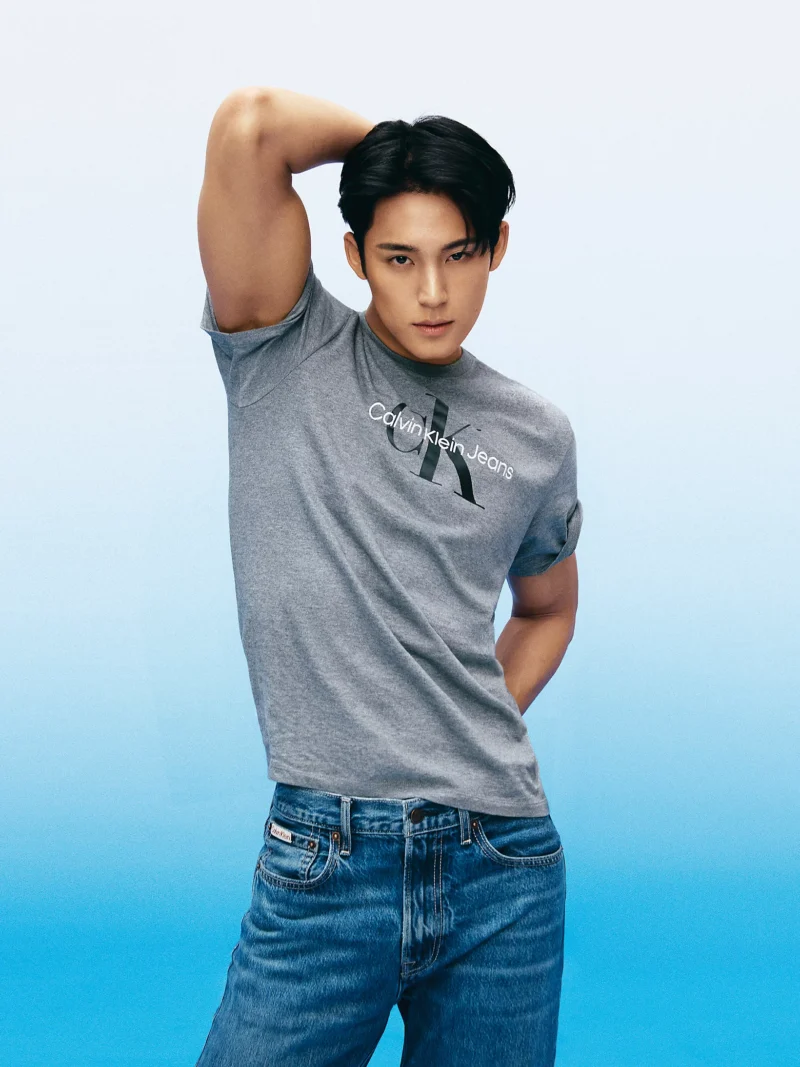 CALVIN KLEIN - T-shirt con monogramma - Grigio