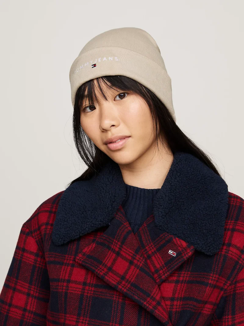 TOMMY HILFIGER - Berretto con logo ricamato
