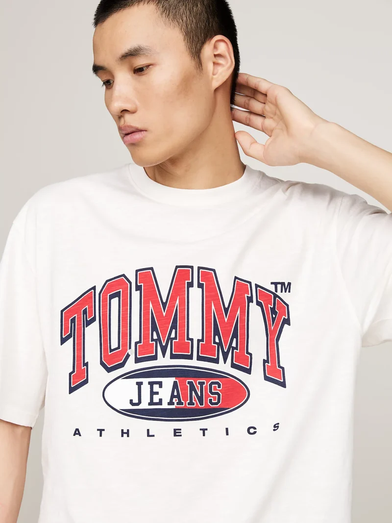 TOMMY HILFIGER - T-shirt oversize con logo - Bianco