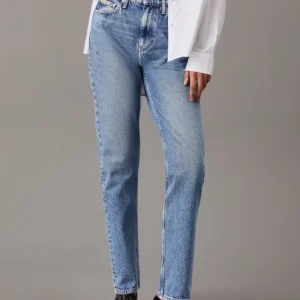 CALVIN KLEIN - Authentic Slim Straight Jeans