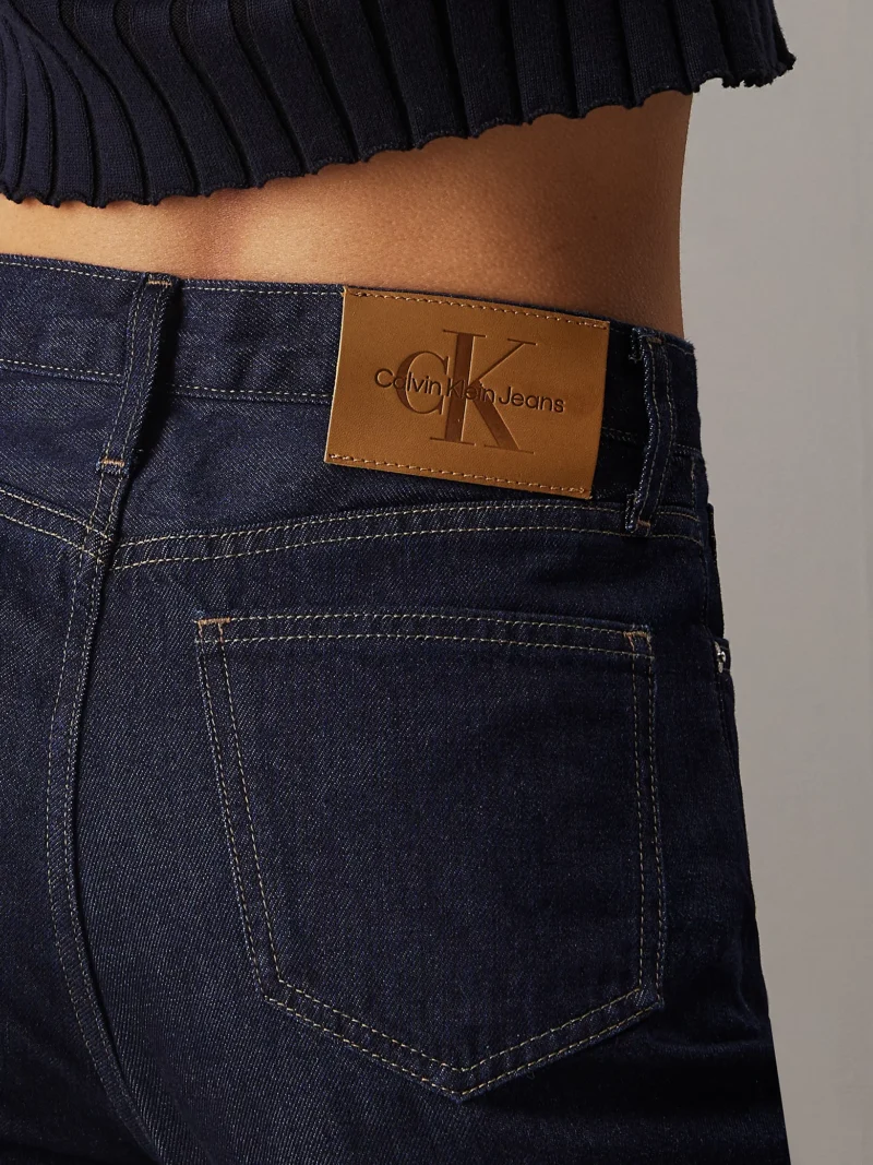 CALVIN KLEIN - High Rise Straight Jeans