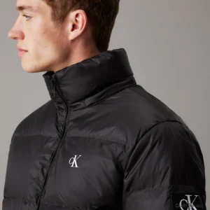 CALVIN KLEIN - Piumino imbottito con cappuccio - Nero
