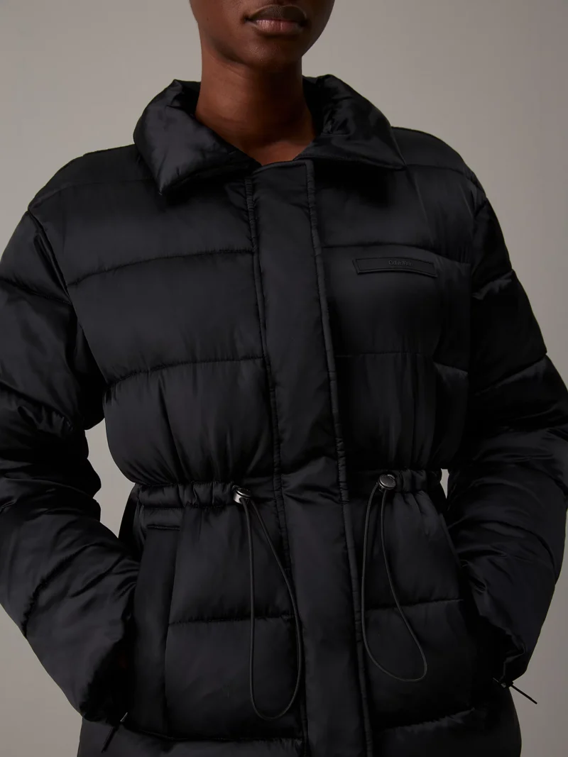 CALVIN KLEIN - Giaccone imbottito in raso con cordoncino