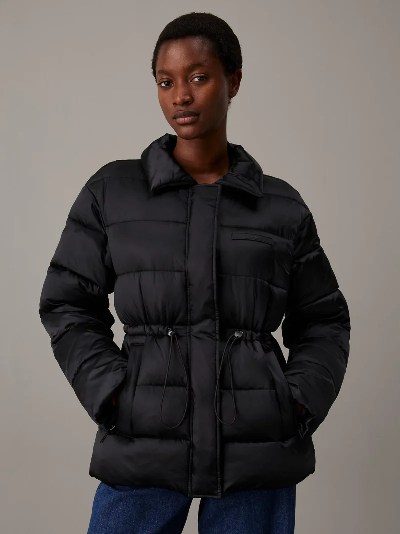 CALVIN KLEIN - Giaccone imbottito in raso con cordoncino