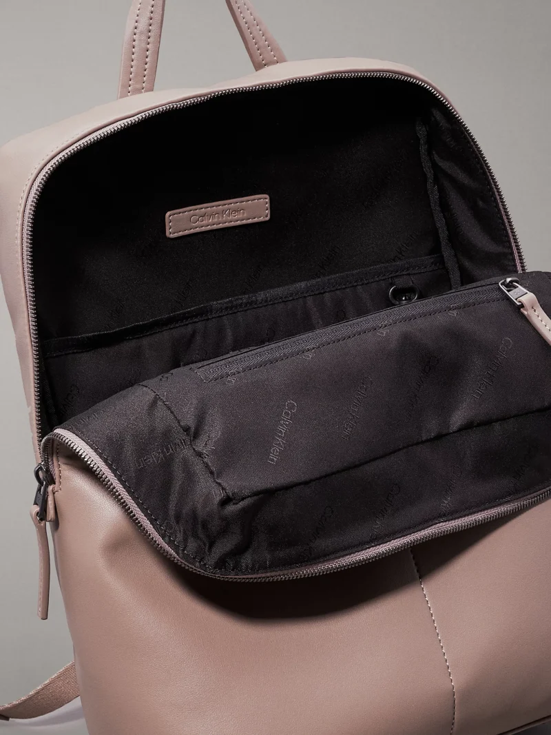 CALVIN KLEIN - Zaino quadrato