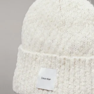 CALVIN KLEIN - Berretto in morbido bouclé