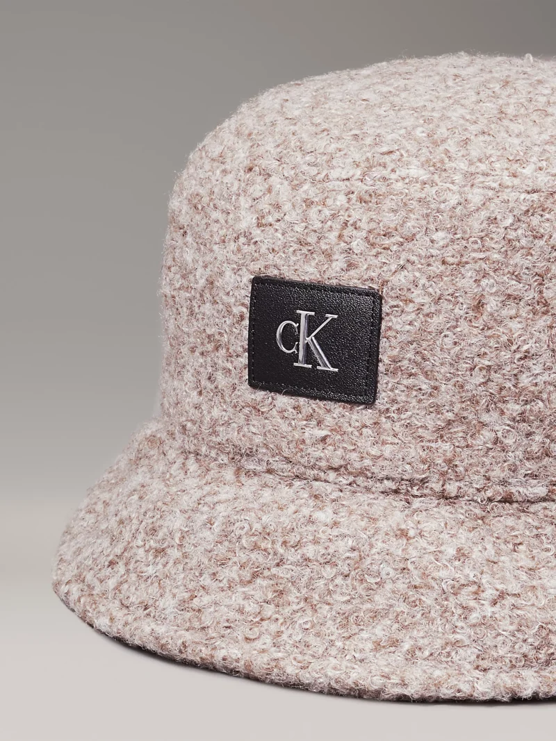 CALVIN KLEIN - Cappello alla pescatora in bouclé