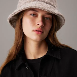 CALVIN KLEIN - Cappello alla pescatora in bouclé