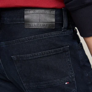 TOMMY HILFIGER - Jeans Mercer regular fit con taglio dritto