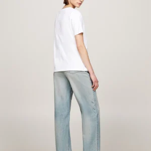 TOMMY HILFIGER - T-shirt con bandierina ricamata - Bianco